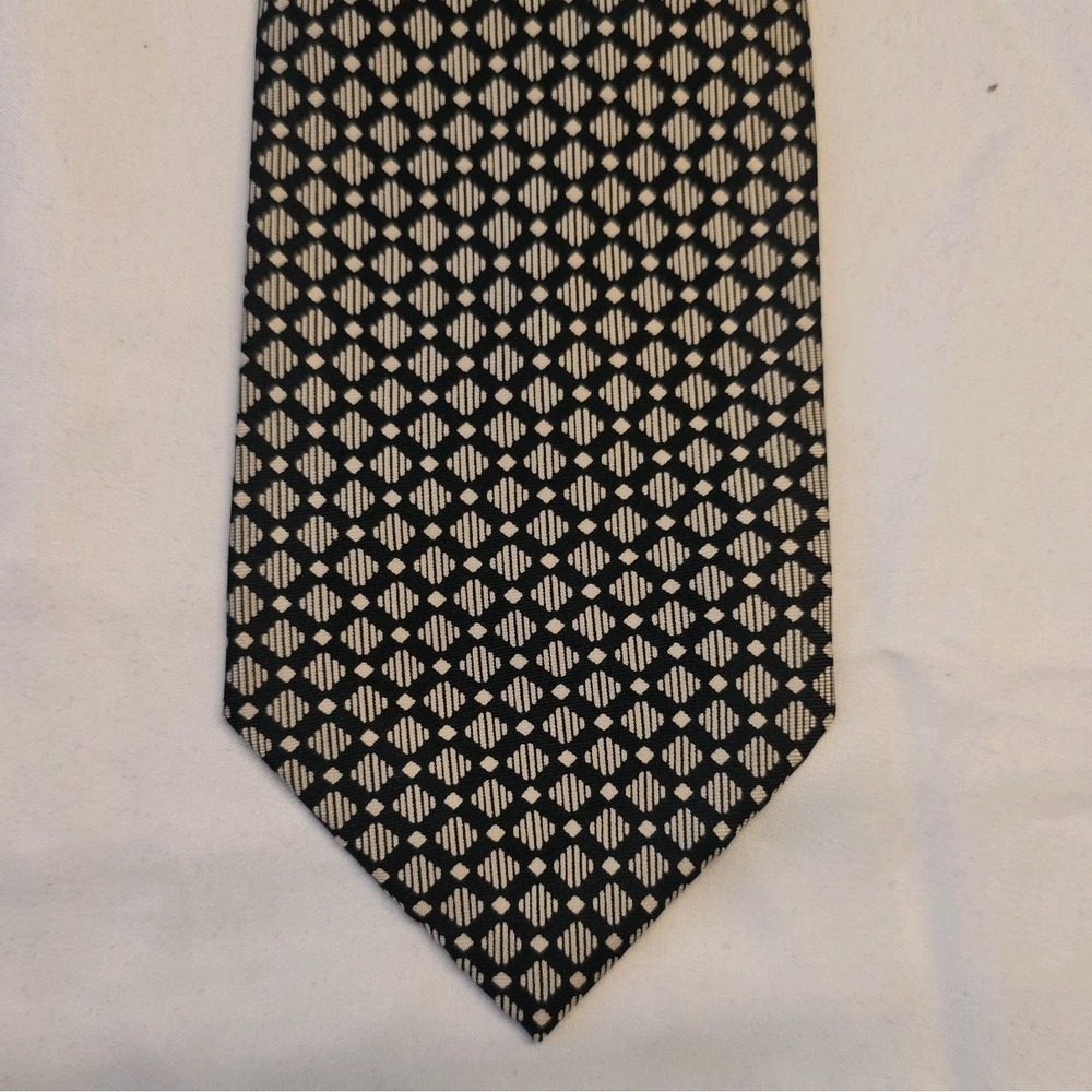Michelsons of London 100% Silk Neck Tie Black White Geometric